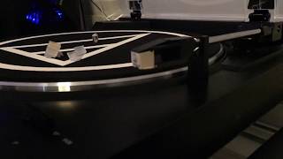 replacing your stylus on a turntable [upl. by Dustie]