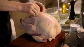 Gordon Ramsay  Christmas Turkey with Gravy [upl. by Ruben]