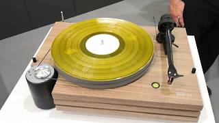 Music Hall mmf93 SE new turntable [upl. by Dorsy]